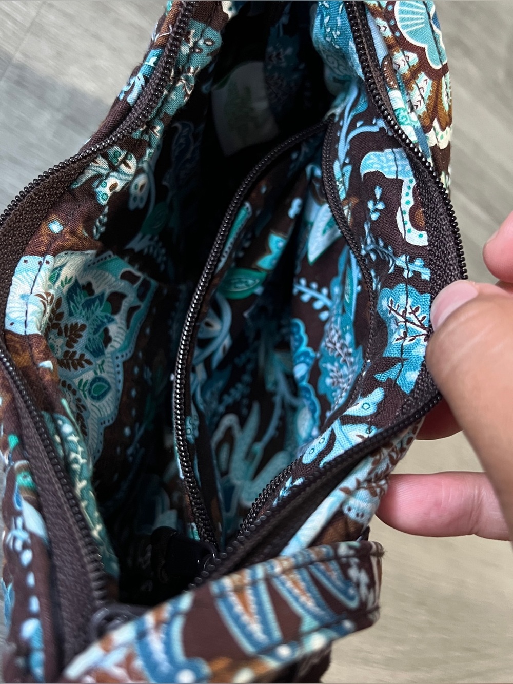 Vera Bradley Small “Molly” Handbag - Picture 5 of 14